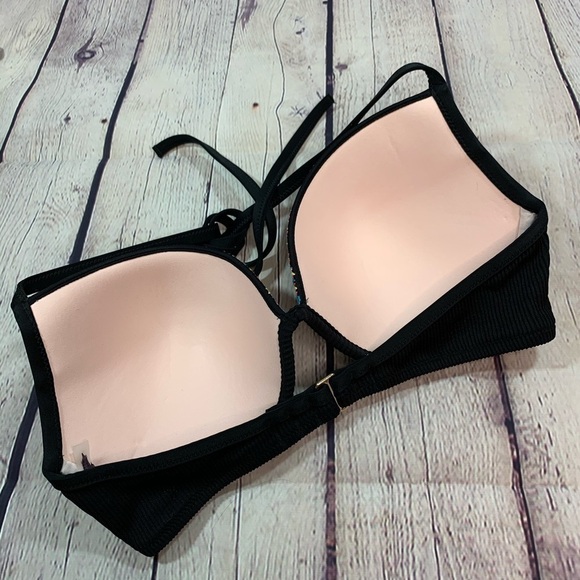 NWOT Shade & Shore Push-up Padded Bikini Top - Picture 6 of 15